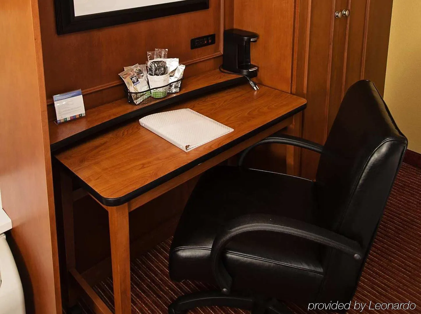 Hampton Inn Louisville Airport Fair/Expo Center 3*,  United States