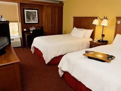 Hampton Inn Louisville Airport Fair/Expo Center