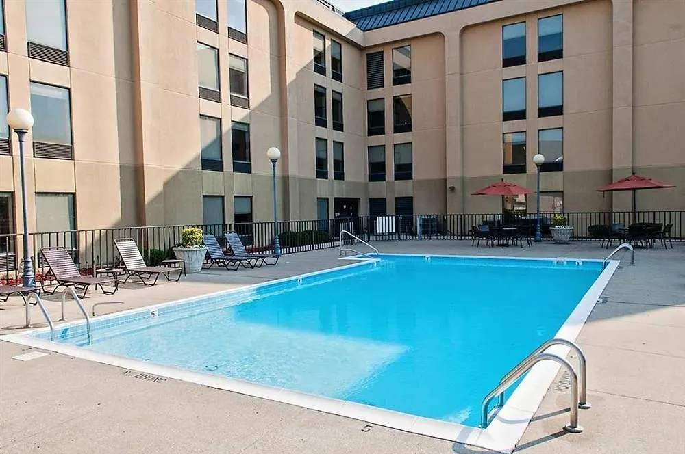 Hotel Hampton Inn Louisville Airport Fair/Expo Center