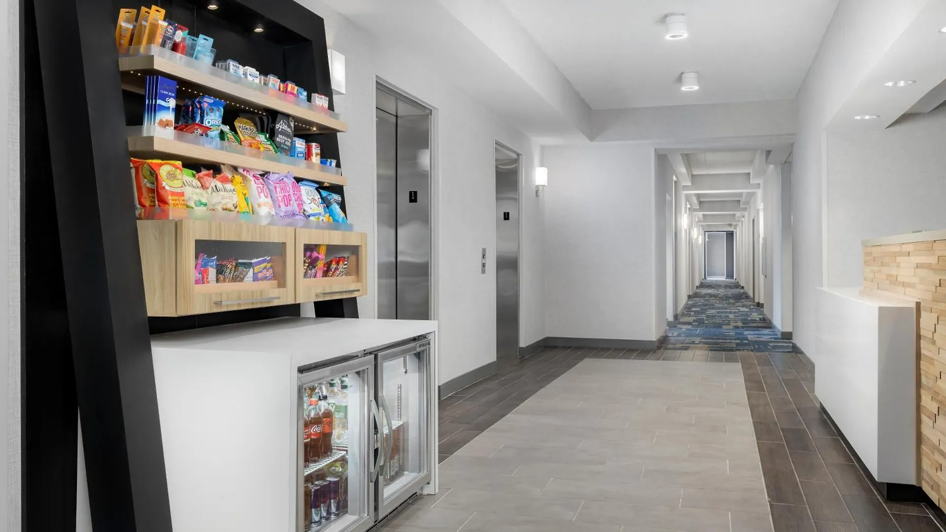 Hotel Hampton Inn Louisville Airport Fair/Expo Center