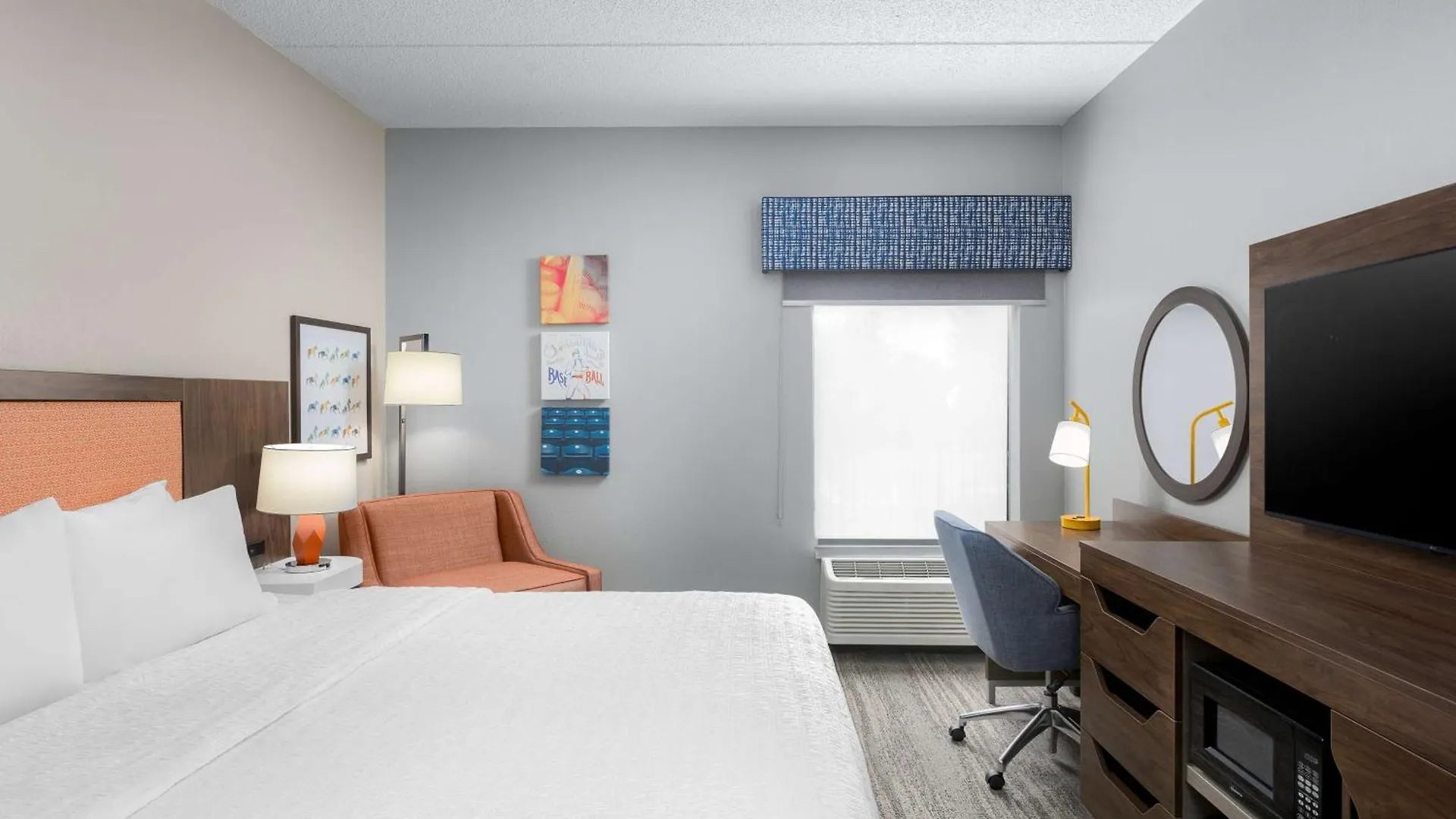 Hampton Inn Louisville Airport Fair/Expo Center 3*,