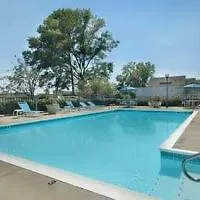 Hampton Inn Louisville Airport Fair/Expo Center Hotel
