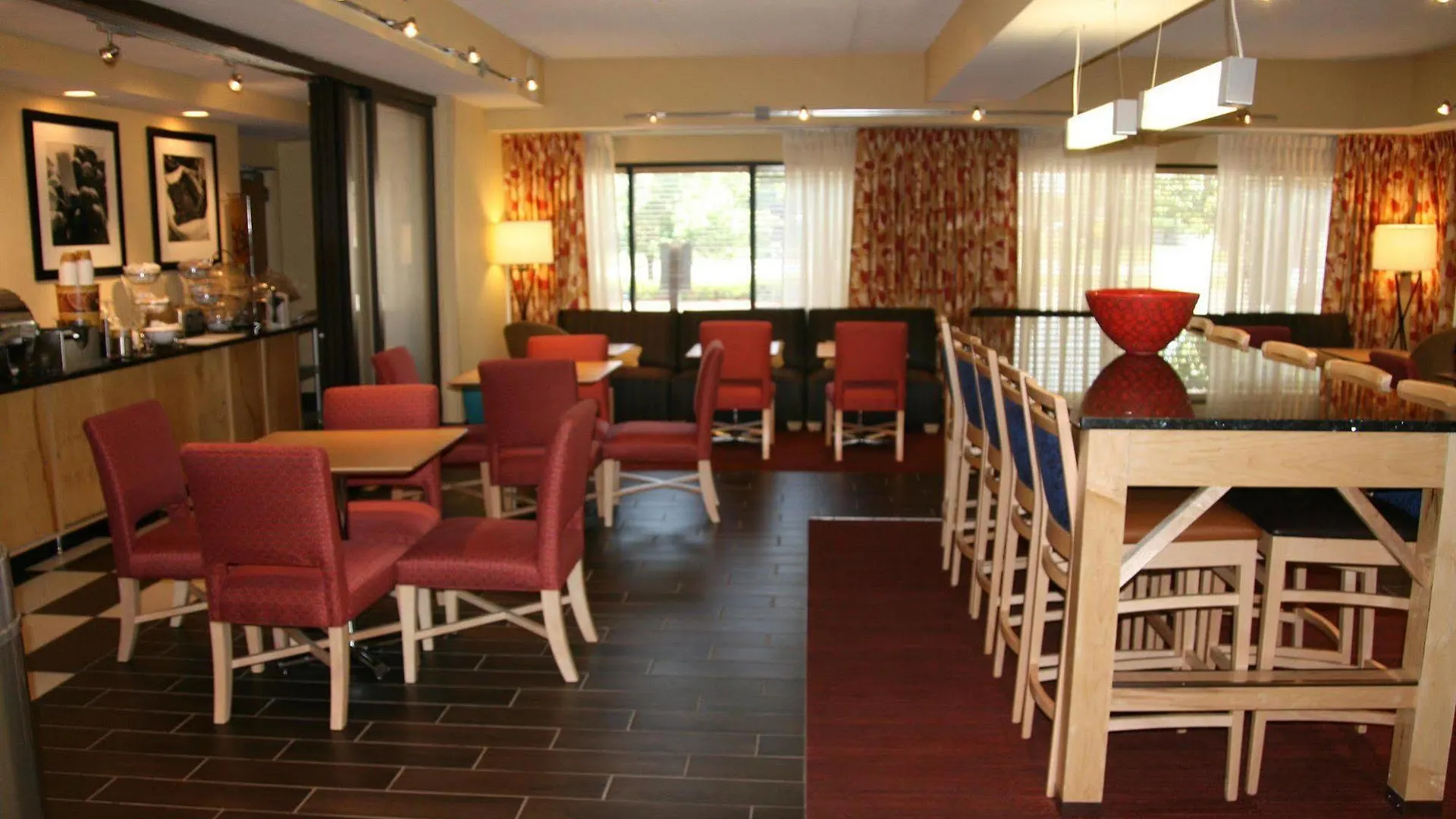 Hotel Hampton Inn Louisville Airport Fair/Expo Center