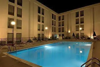 Hampton Inn Louisville Airport Fair/Expo Center 3*,  Estados Unidos